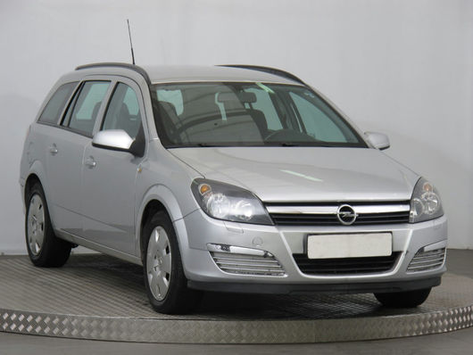 Opel Astra 1.6 77 kW rok 2007