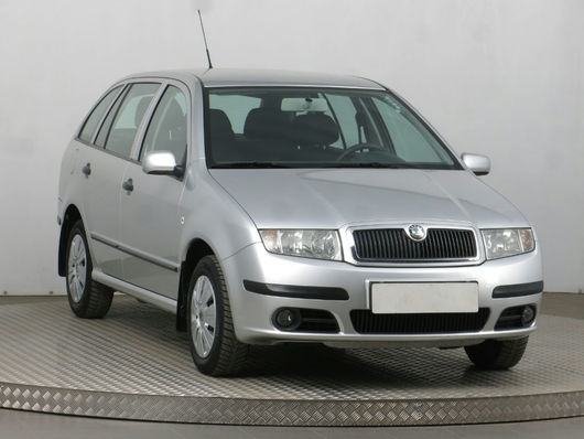 Škoda Fabia 1.4 16V 59 kW rok 2006