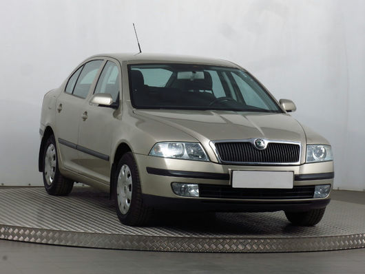 Škoda Octavia 1.6 i 75 kW rok 2005