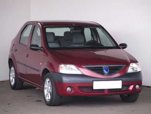 Dacia Logan 1.6 64 kW rok 2005
