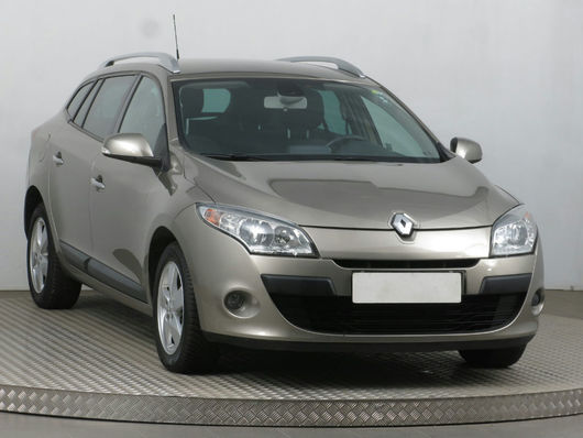 Renault Megane 1.5 dCi 81 kW rok 2012