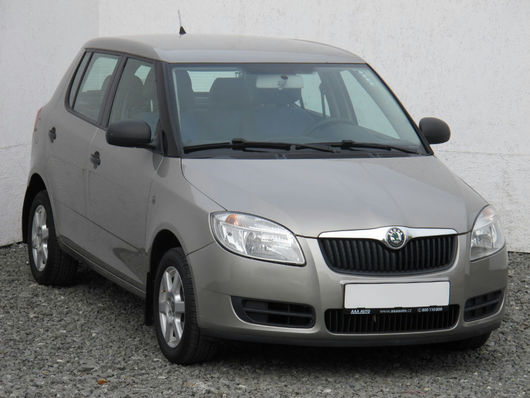 Škoda Fabia 1.2 44 kW rok 2008