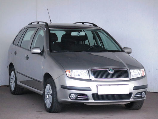 Škoda Fabia 1.4 16V 74 kW rok 2007