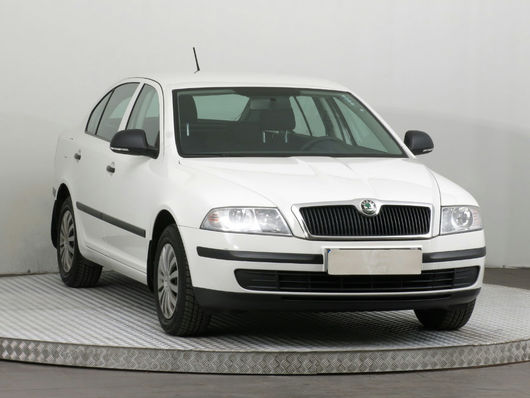Škoda Octavia 1.6 i 75 kW rok 2012