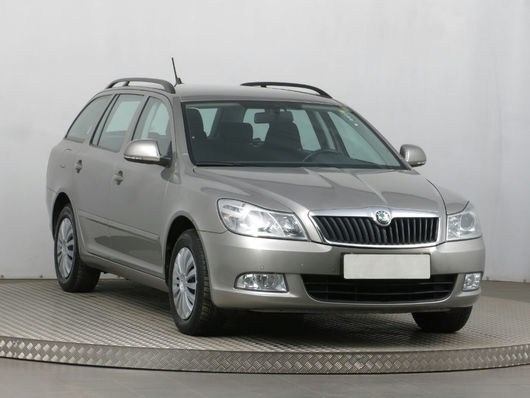Škoda Octavia 1.6 TDI 77 kW rok 2012