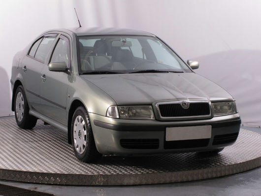 Škoda Octavia 1.9 TDI 96 kW rok 2003