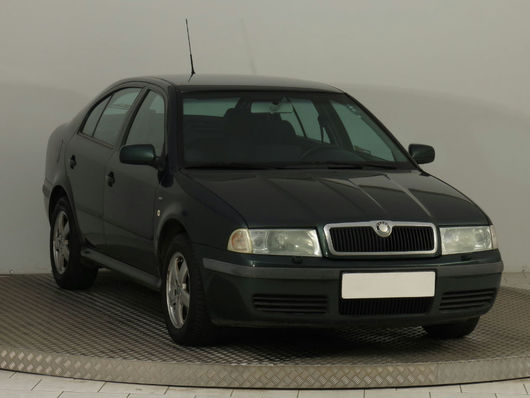 Škoda Octavia 2.0 85 kW rok 2003