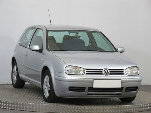 VW Golf 1.9 TDI 85 kW rok 2001