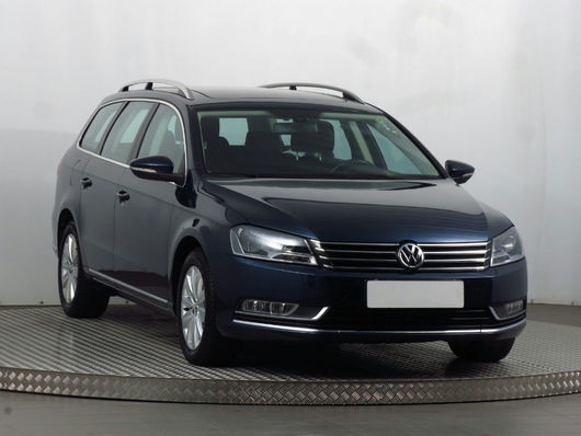 VW Passat 1.6 TDi 77 kW rok 2013