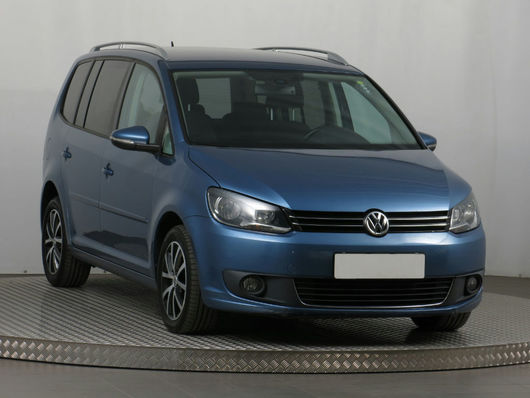 VW Touran 1.6 TDI 77 kW rok 2011