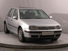 VW Golf 1.6 16V 77 kW rok 2001